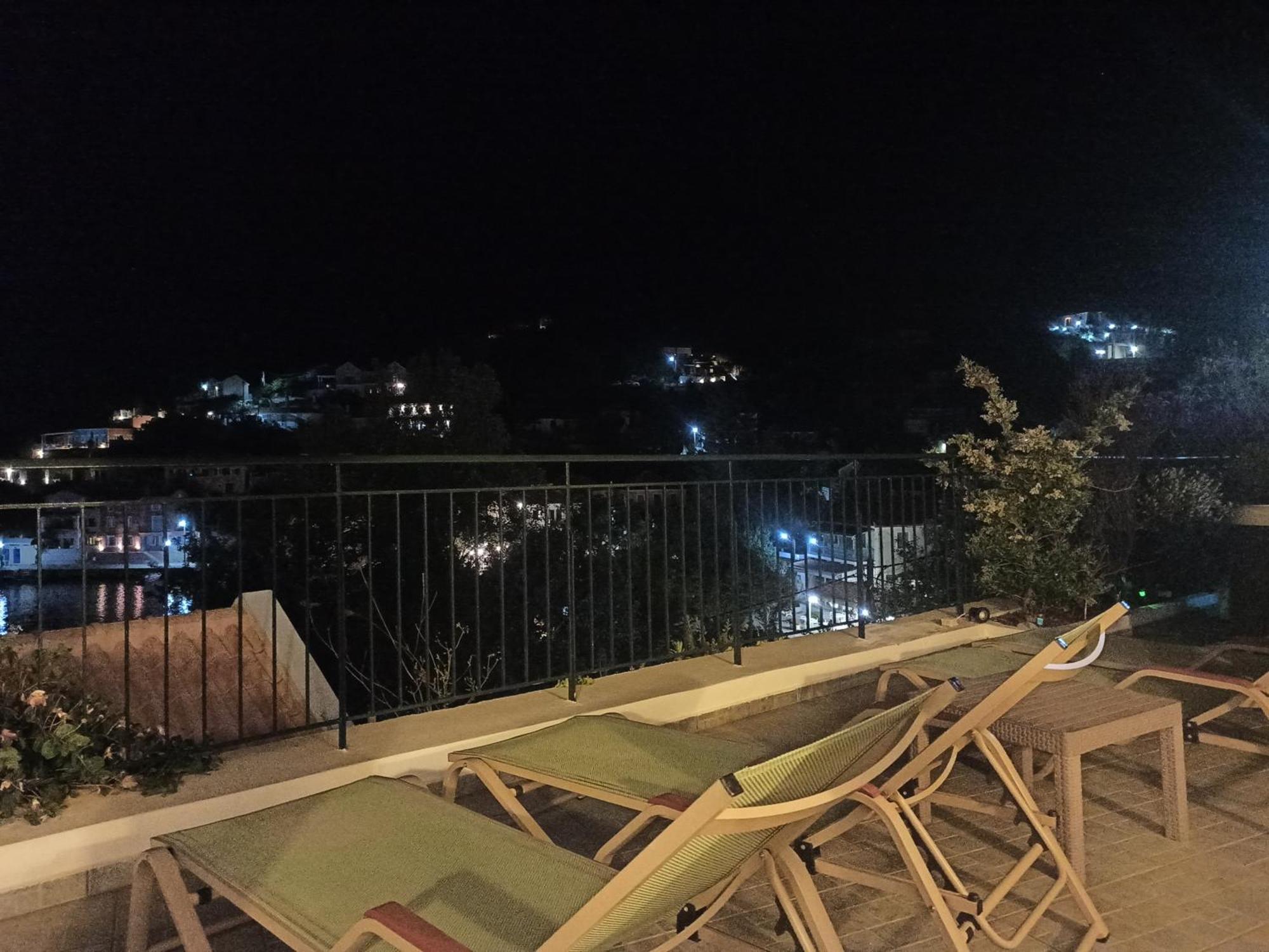 אסוס Dionos Villa מראה חיצוני תמונה
