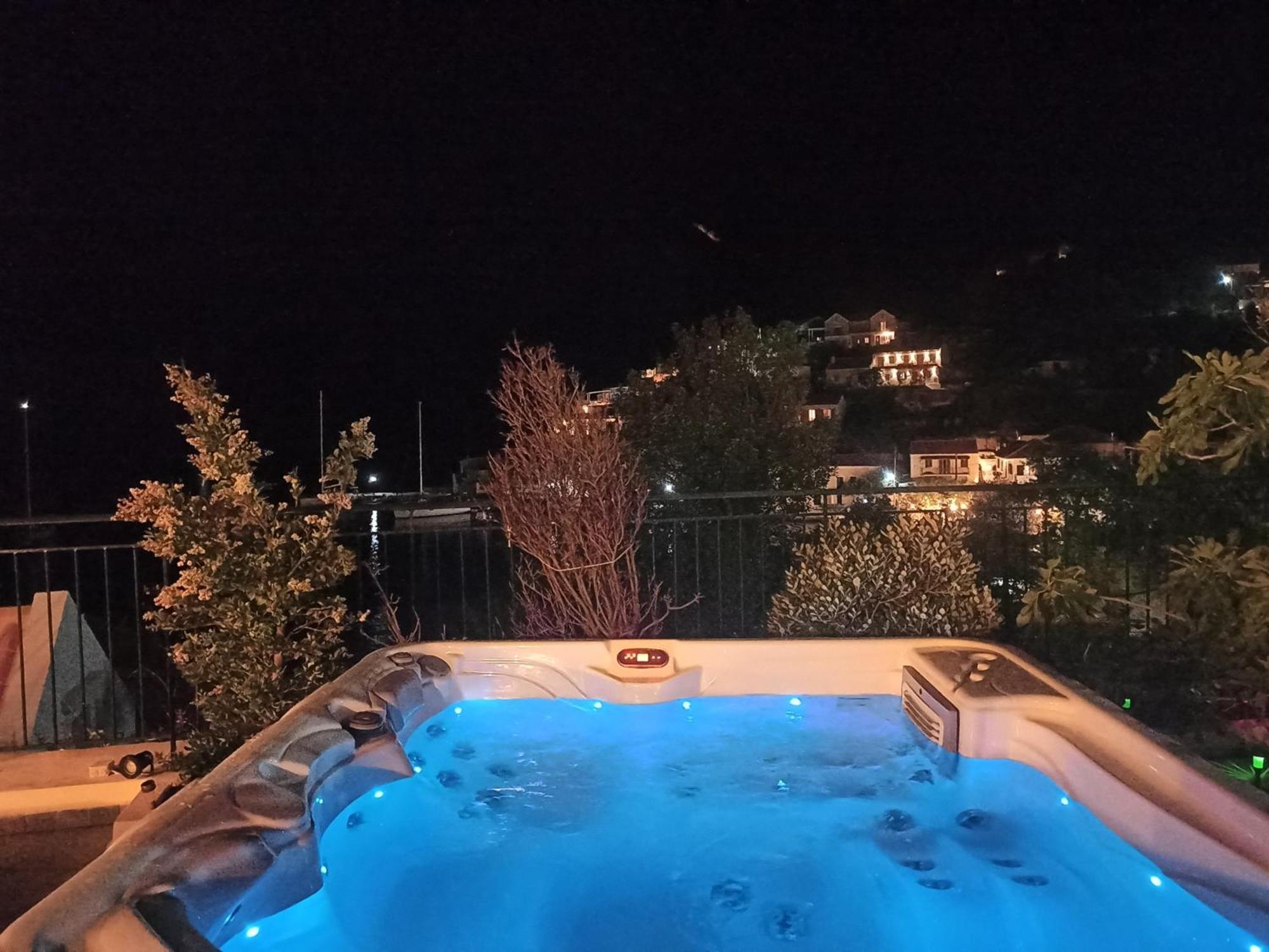 אסוס Dionos Villa מראה חיצוני תמונה