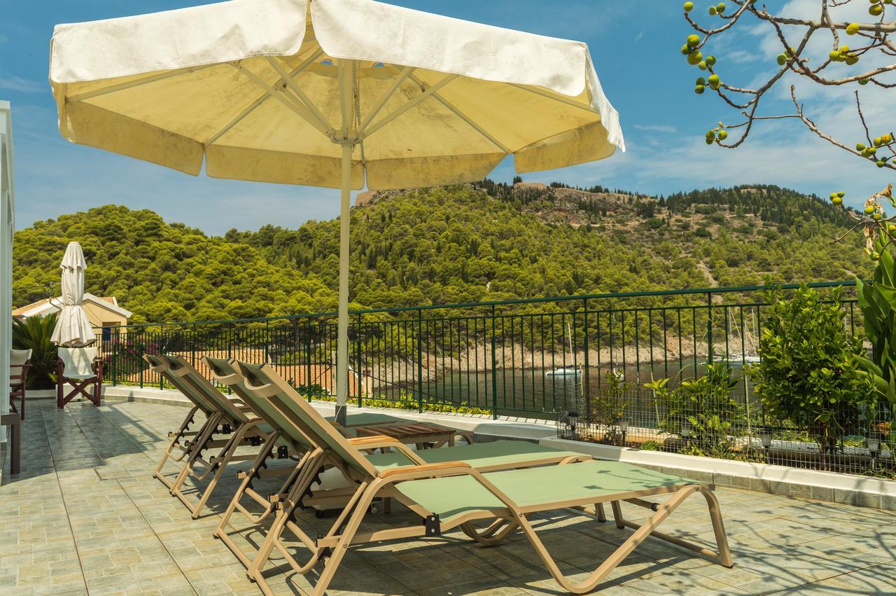 אסוס Dionos Villa מראה חיצוני תמונה